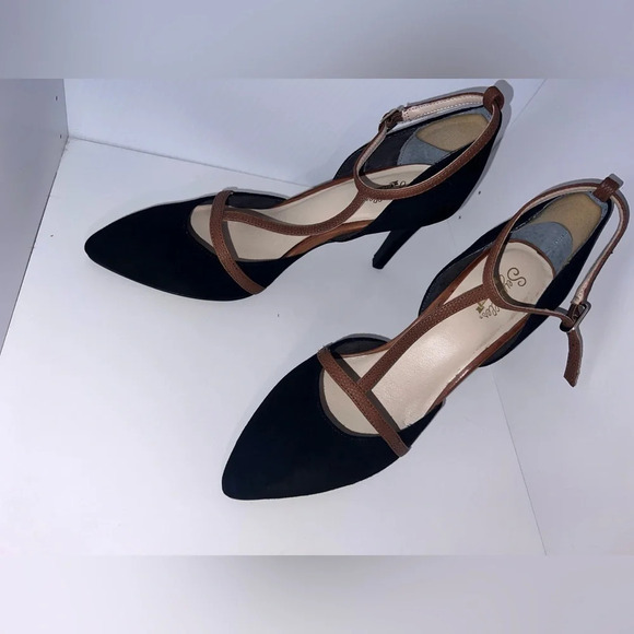 Seychelle Heritage 2 tone stretch ankle strap suede t-strap 3.5in stiletto sz8 - Picture 2 of 8